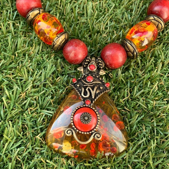 One piece unique handmade necklace beads wood - Picture 4 of 4